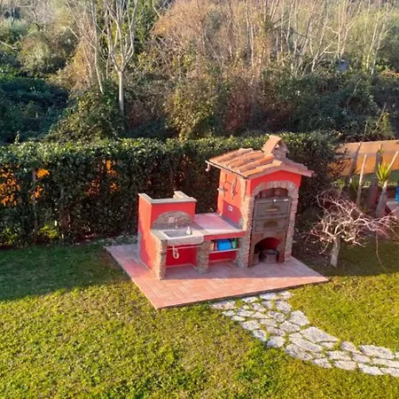 Bice In Versilia Villa Pietrasanta