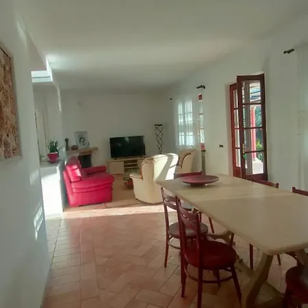 Bice In Versilia Pietrasanta